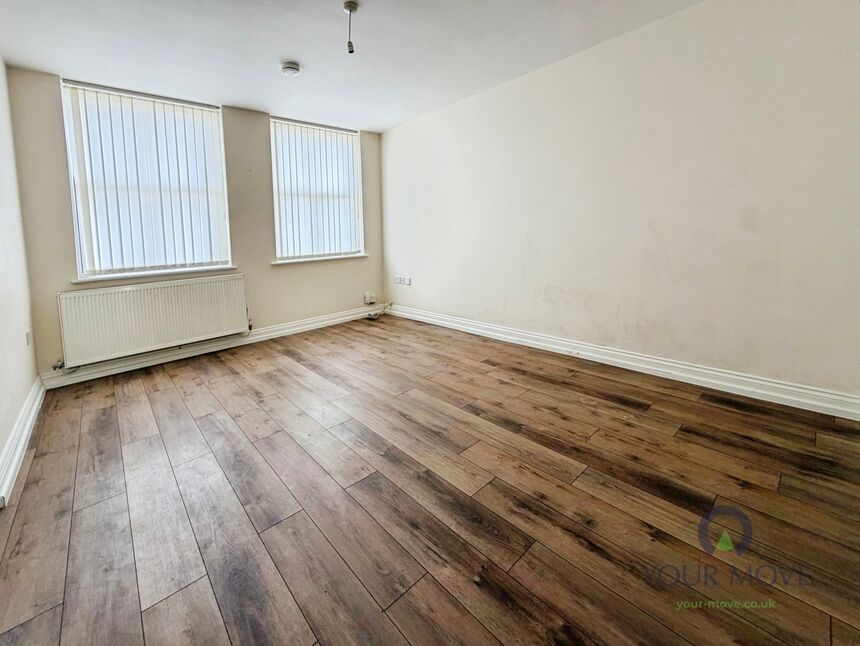 Flat St Johns Street in Dudley