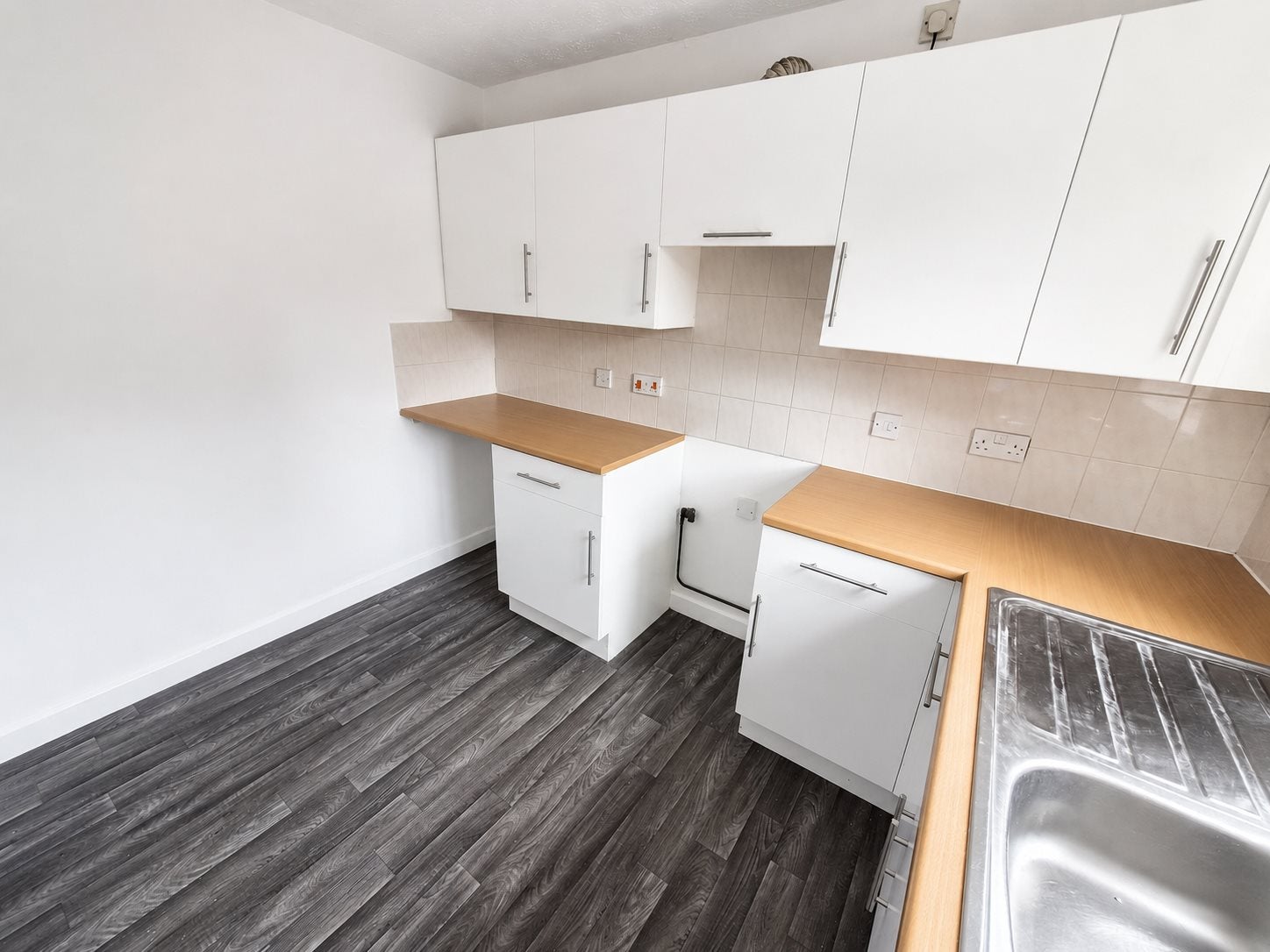 House Potterton Close in Bridgwater