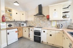 Room Lonsdale Road in Southend-on-Sea