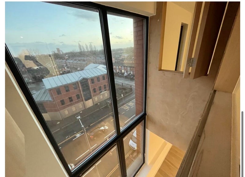 Room Spinners Way in Manchester