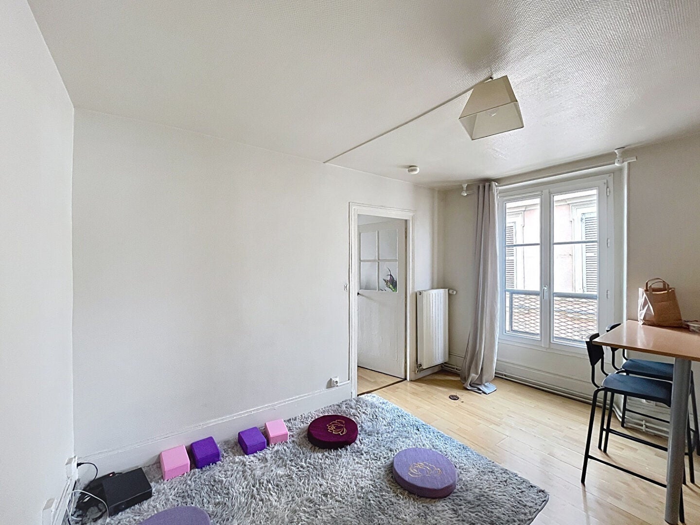 Appartement Place Léon Cassé à Corbeil-Essonnes