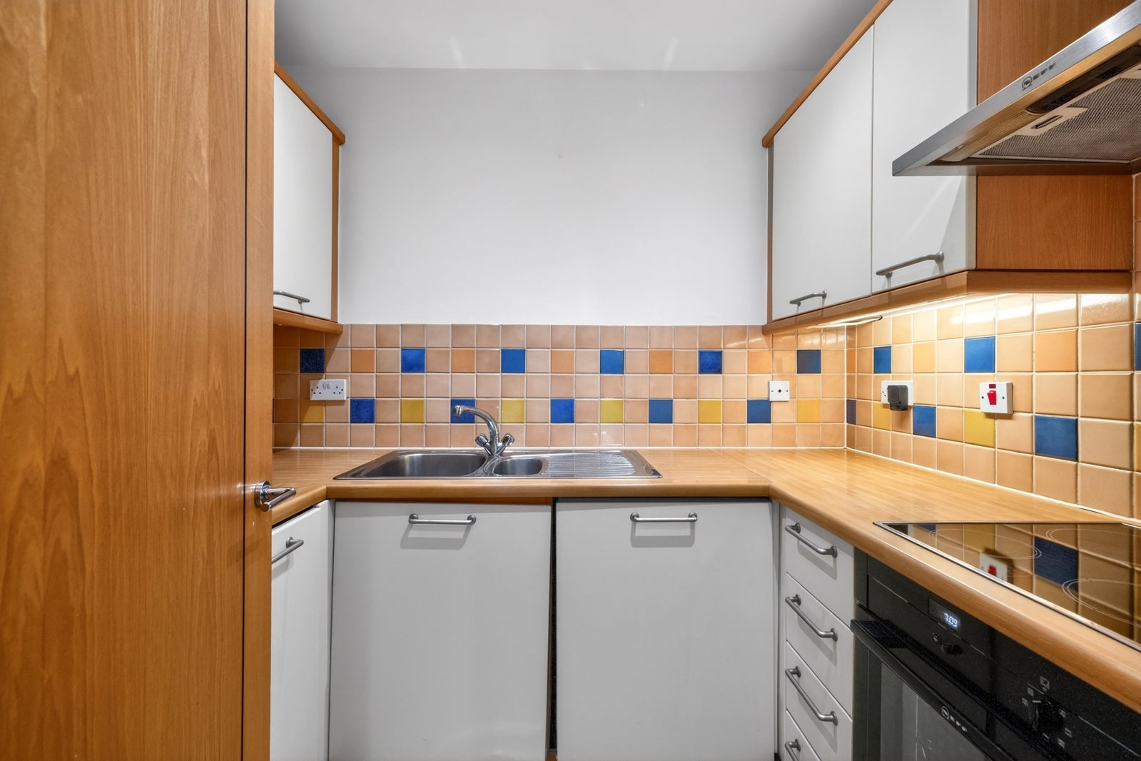 Flat Farringdon Road in Greater London