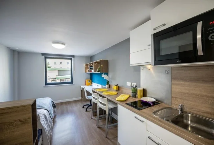 Flat Leith Walk in City of Edinburgh
