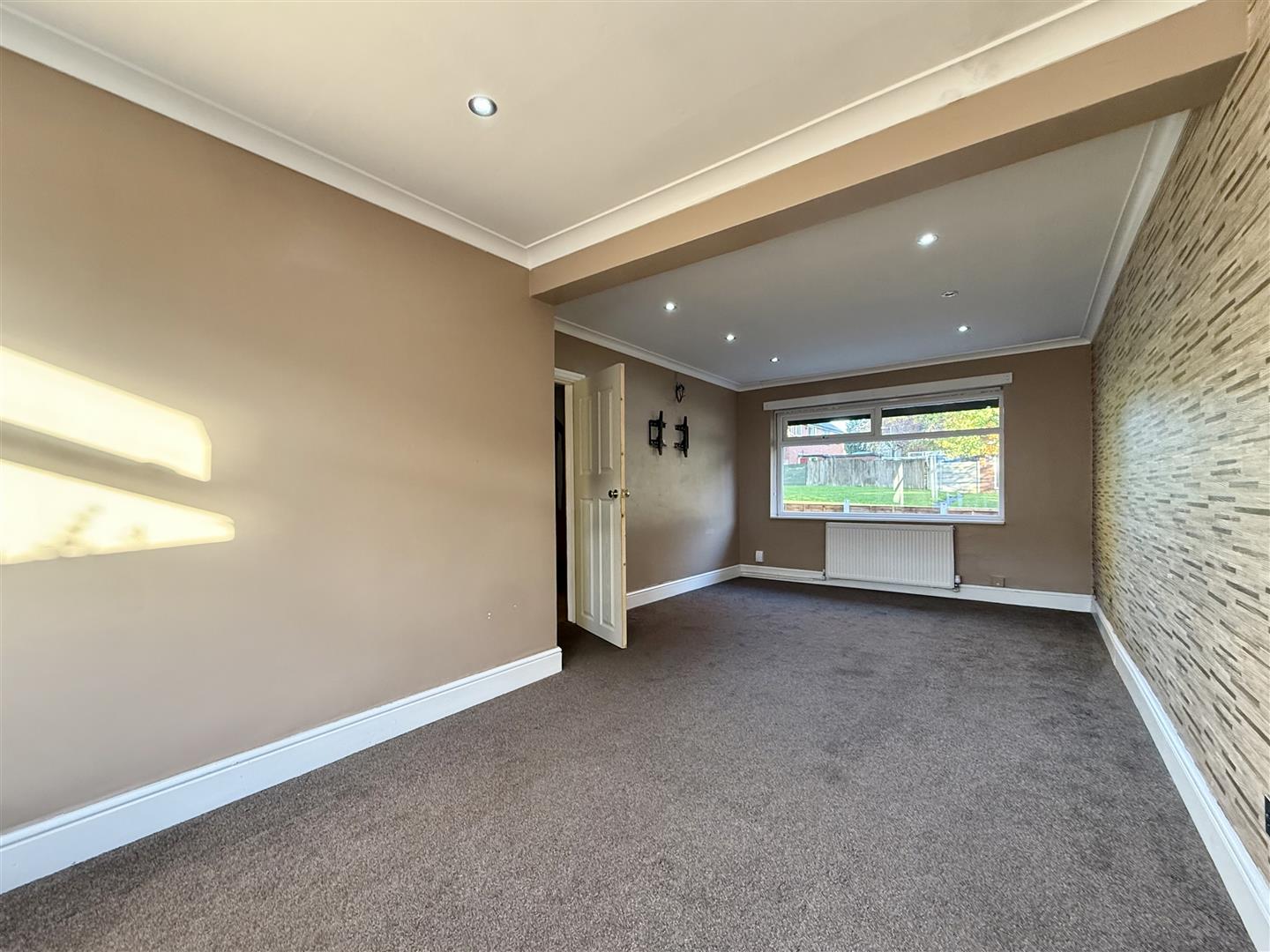House Tern Ave in Bolton