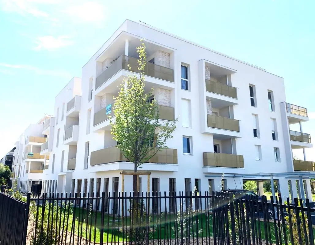 Flat Rue Diego Velasquez in Floirac