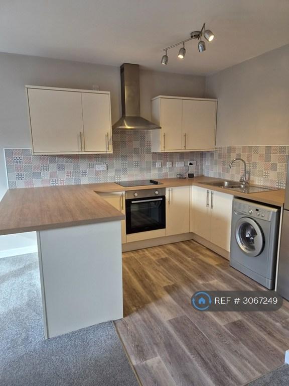 Flat Marshall Court in Leeds