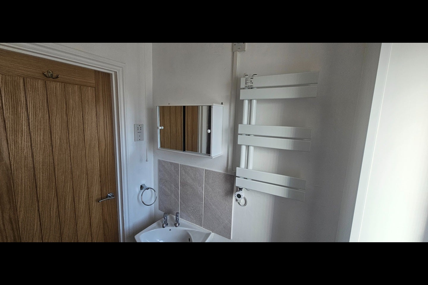 Flat Ardrossan Gardens in Epsom and Ewell