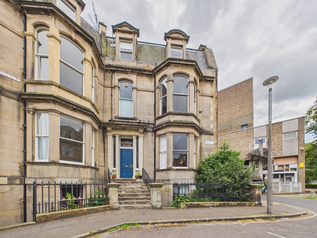 Flat Blantyre Terrace in City of Edinburgh