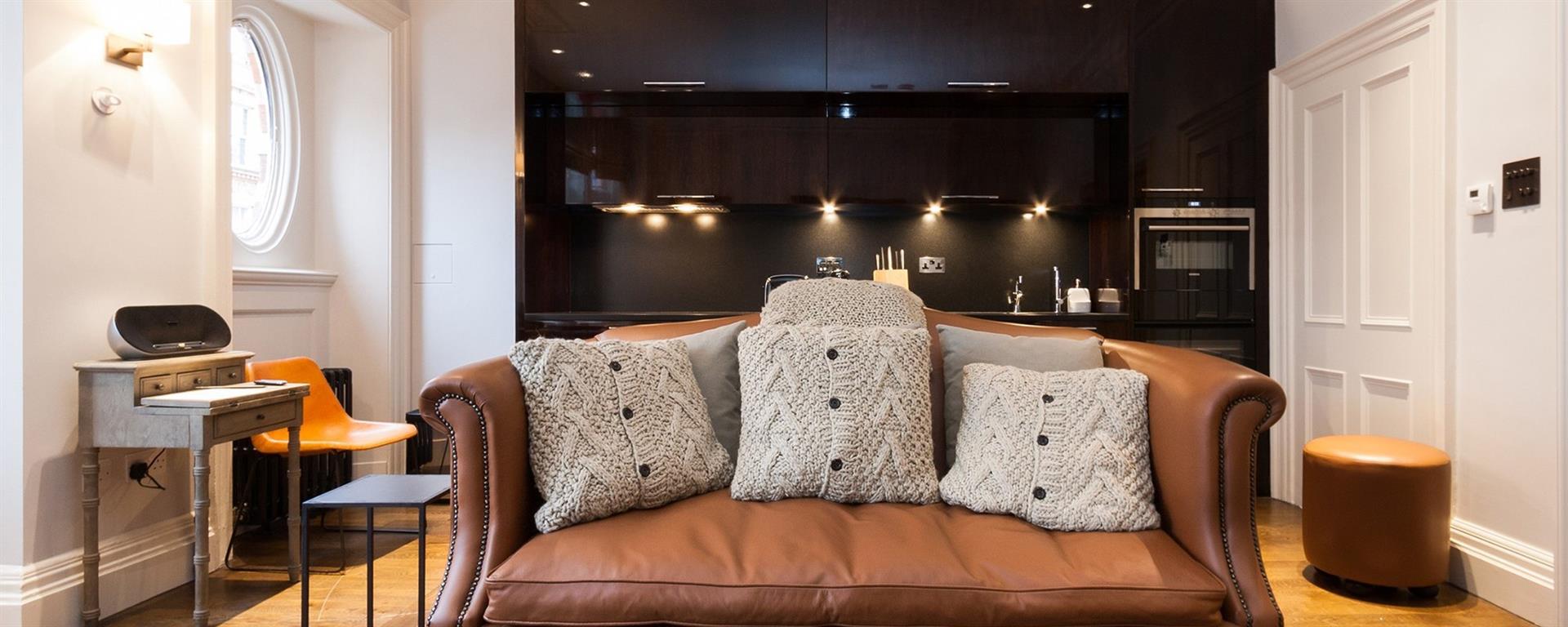 Flat North Audley Street in City of Westminster