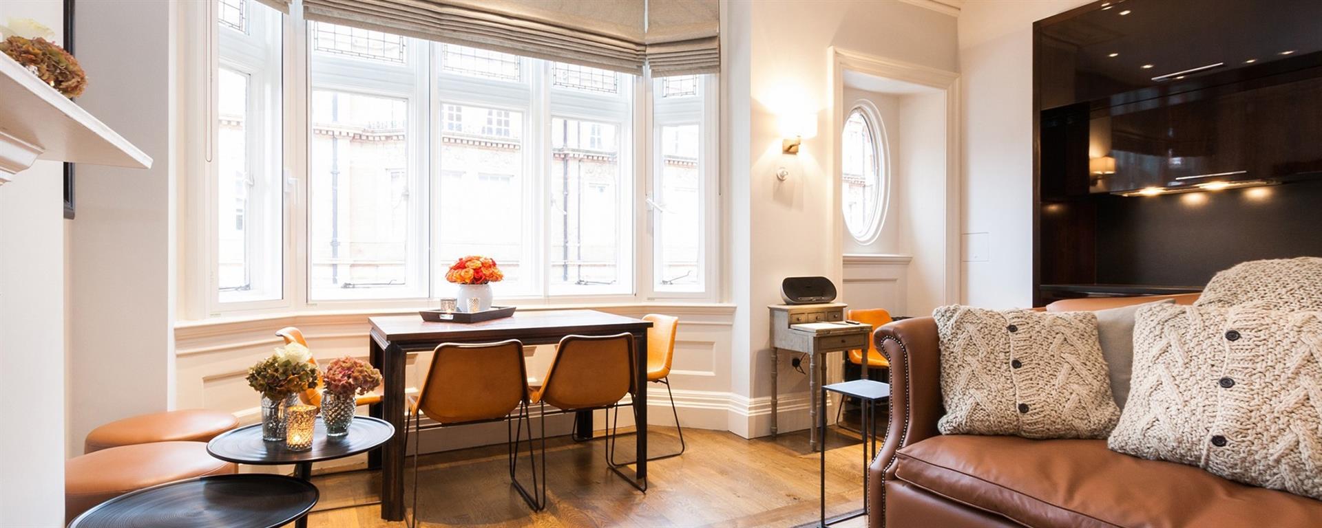 Flat North Audley Street in City of Westminster