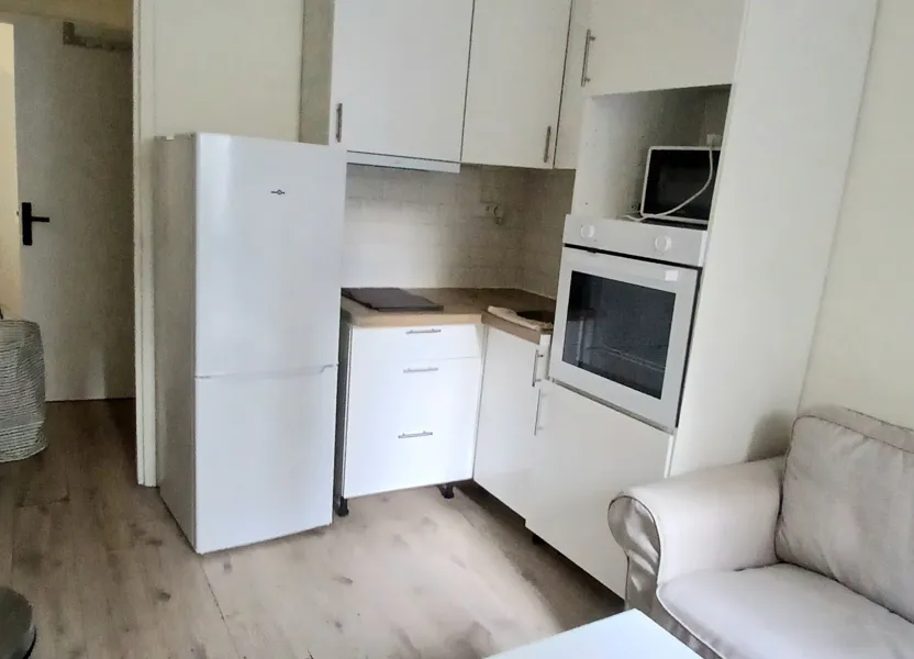 Flat Rue de Belleville in Paris