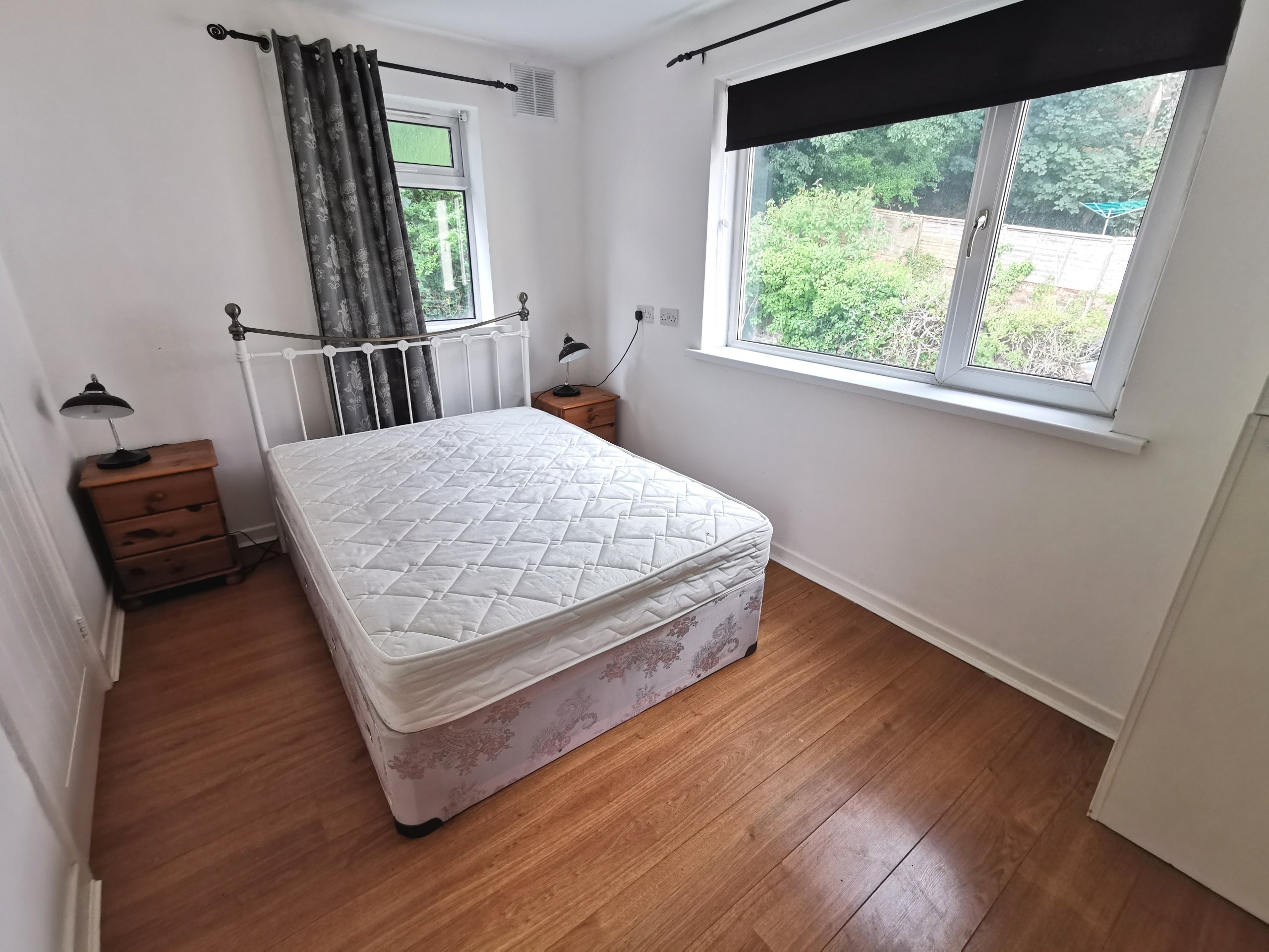 Flat Heathfield in Swansea