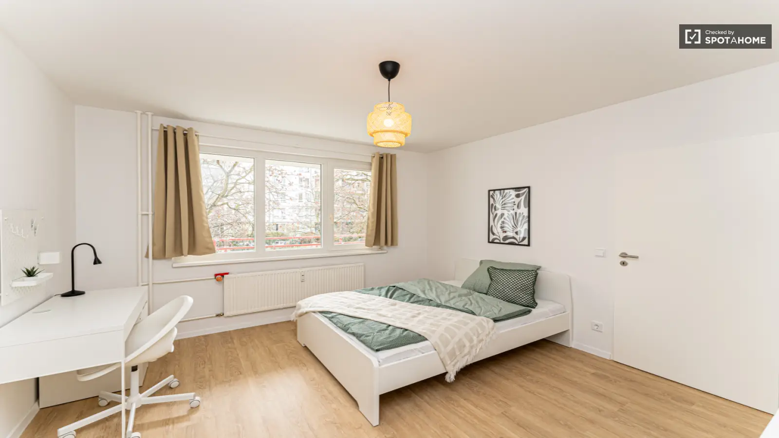 Zimmer Fritz-Reuter-Straße in Berlin