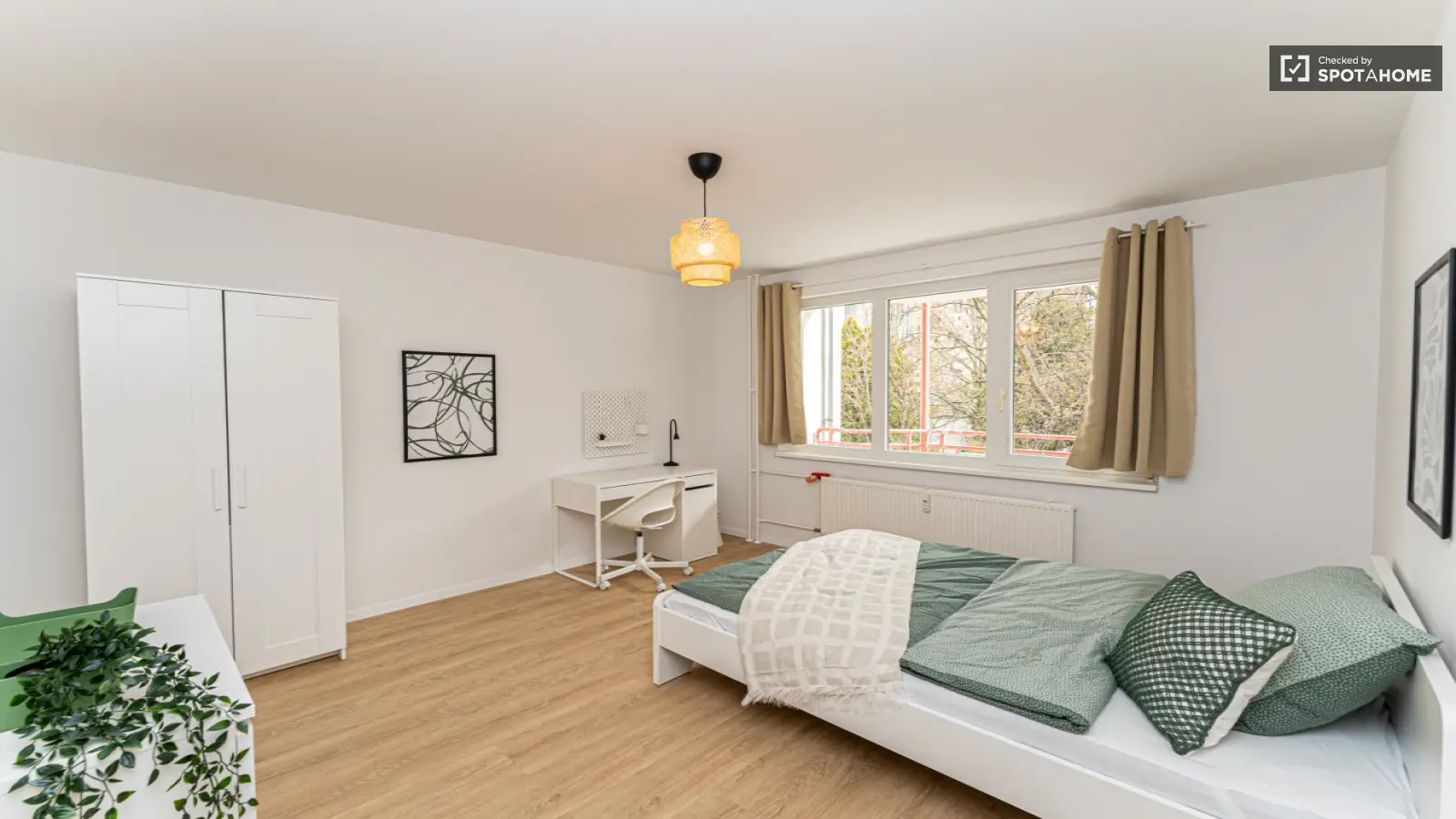 Zimmer Fritz-Reuter-Straße in Berlin