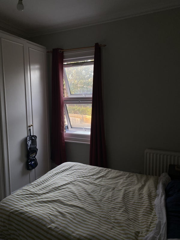 Room Haldon Road in Greater London