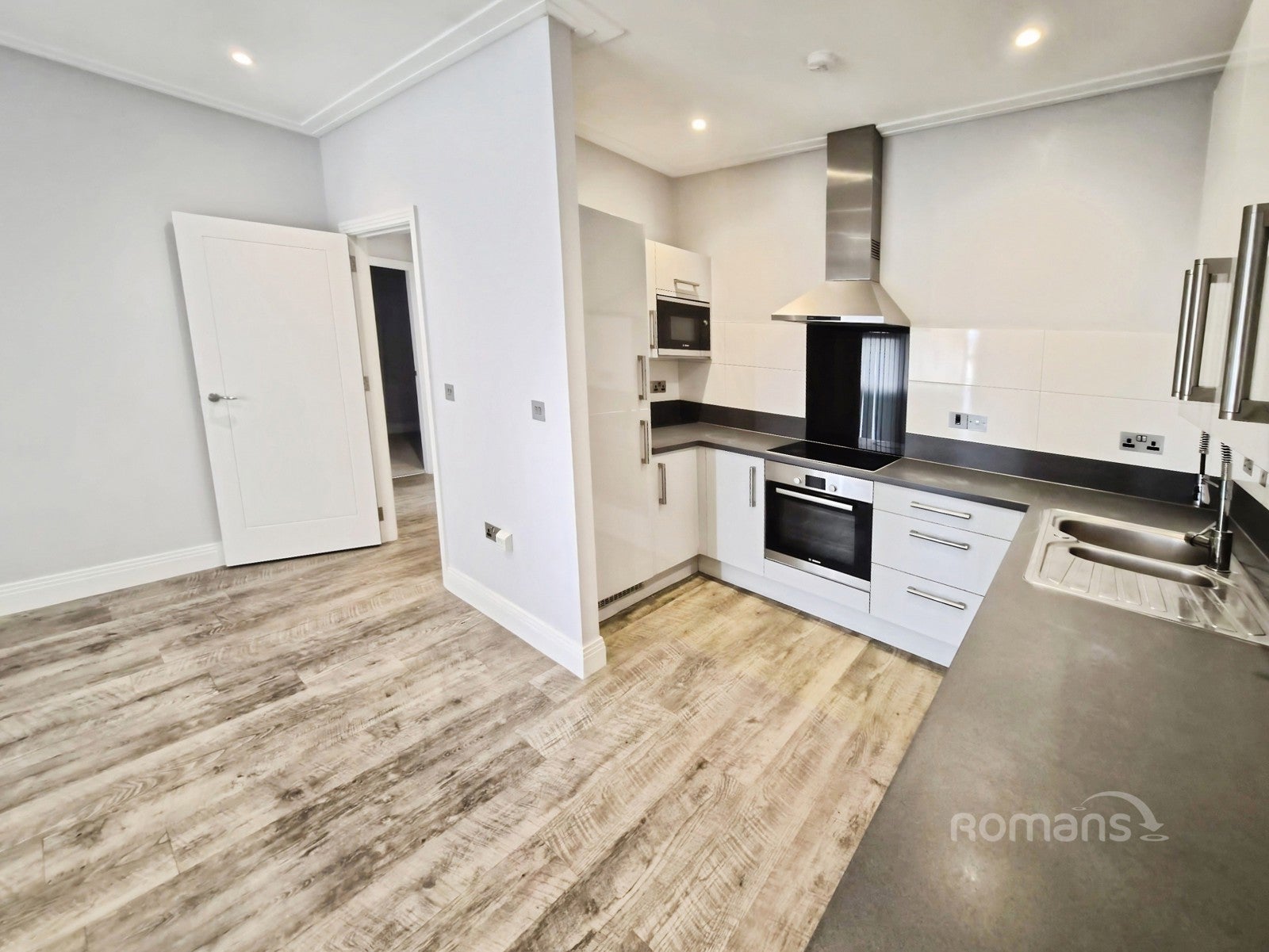 Flat Farnham Road in Slough