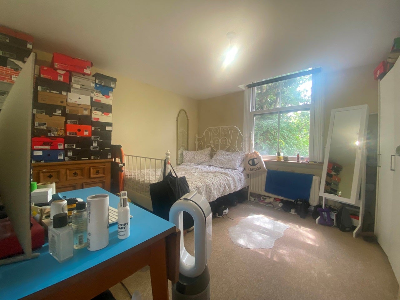 Flat Gunton Road in Greater London