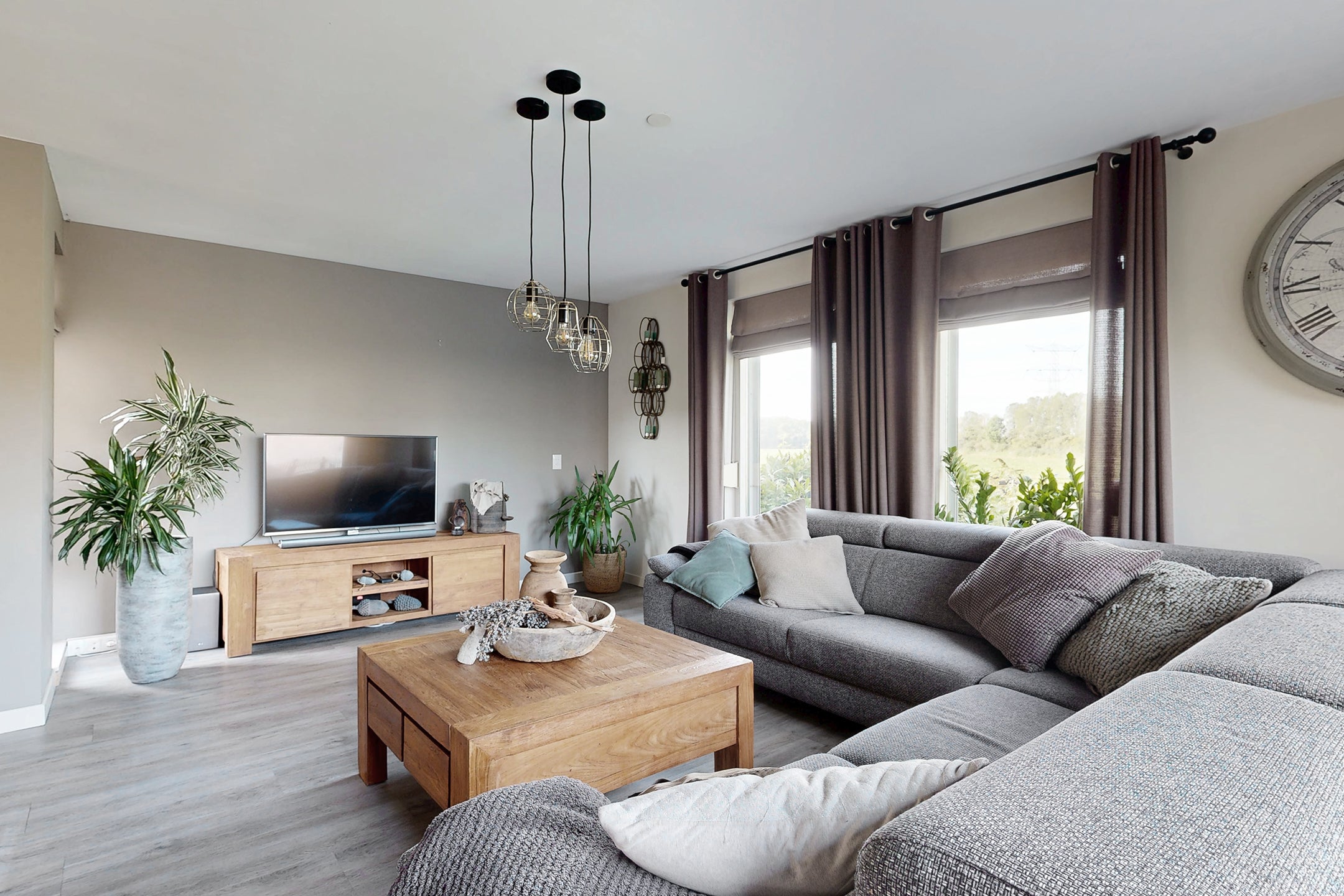 Vrijstaande woning te koop: Oude Kerkstraat 79, Standdaarbuiten