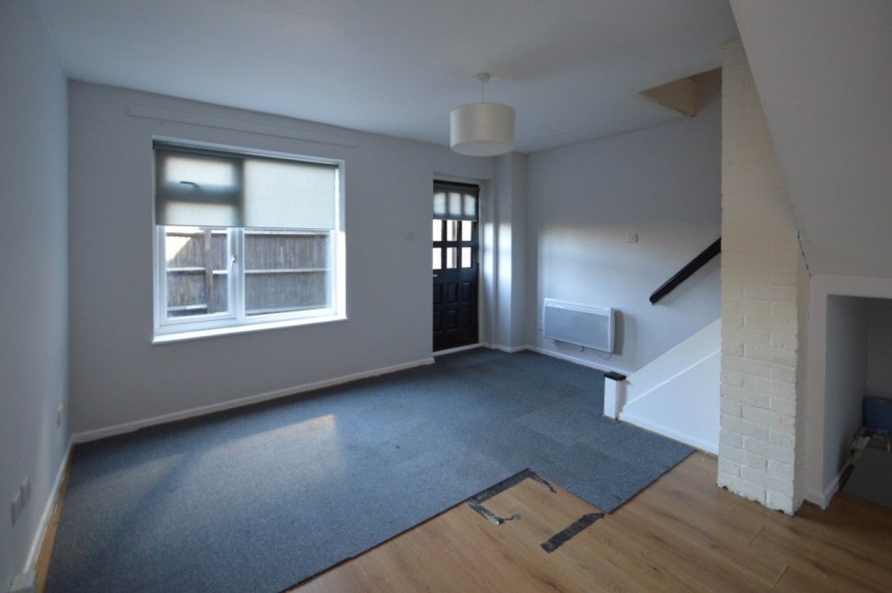 Flat Osborne Street in Slough