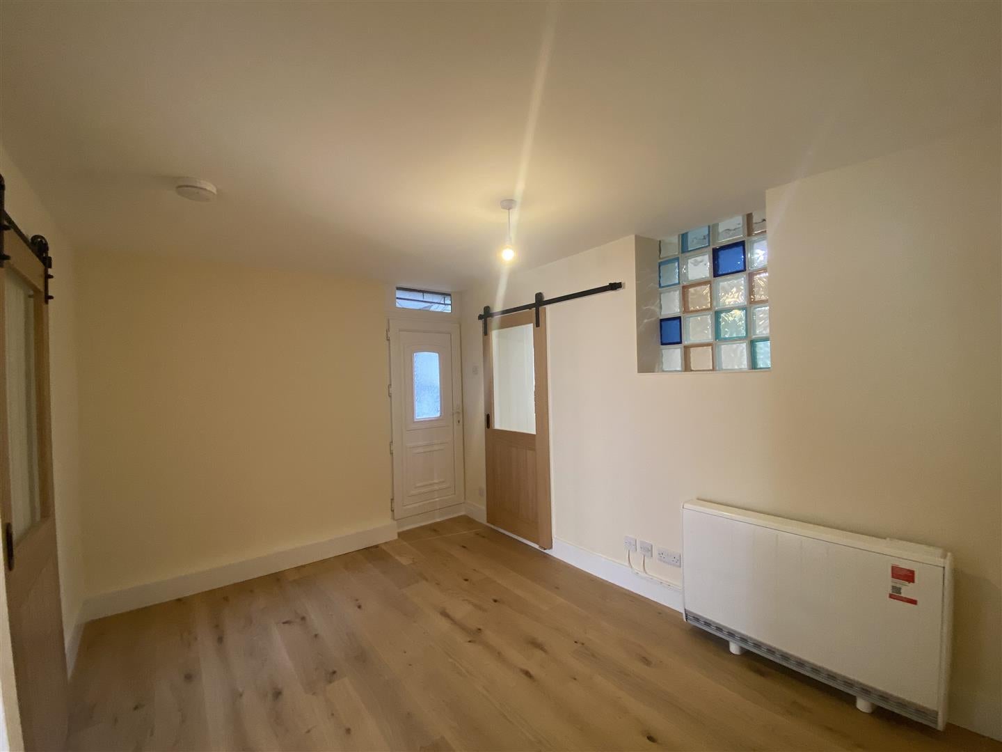 Flat Long Street in Sherborne