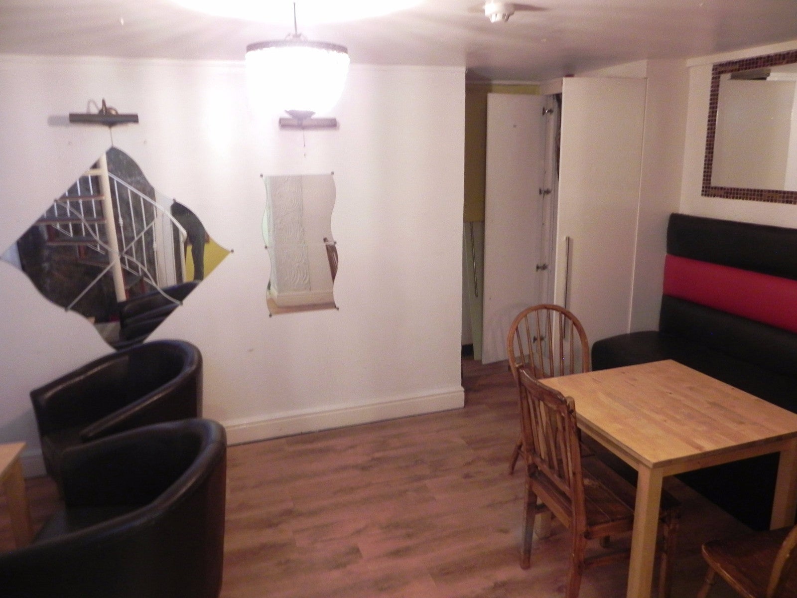 Room Park Road in Greater London