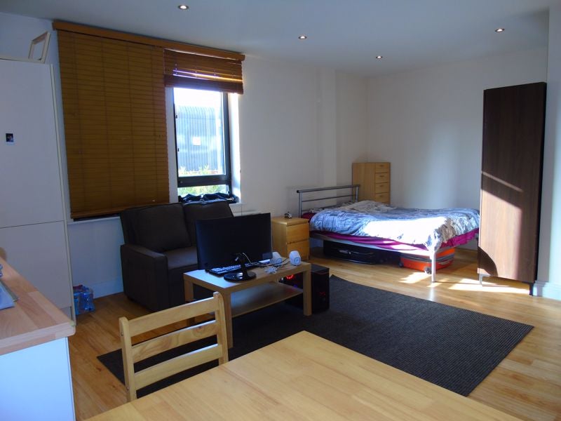 Flat Garsington Road in Oxford