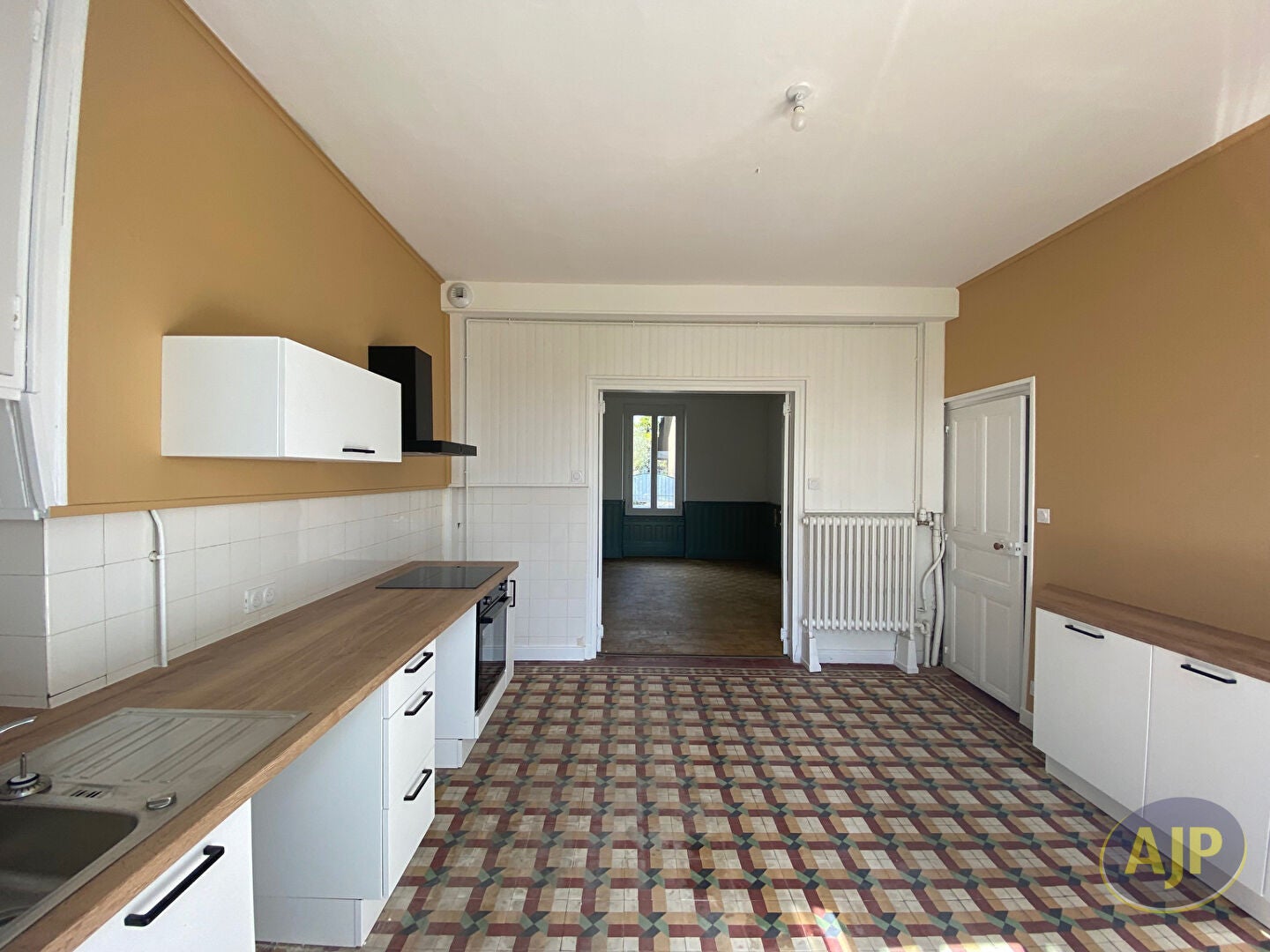 Maison R 8 à Ciran