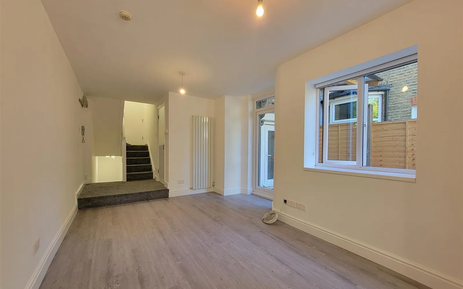 Flat Umfreville Road in Greater London