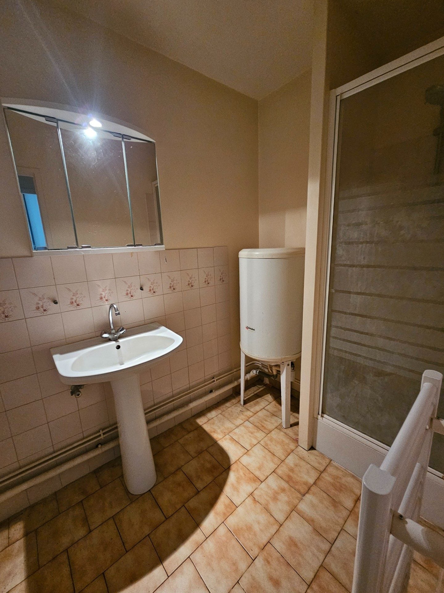 Room CNOR in Romans-sur-Isère