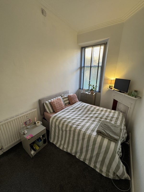 Room Macdowall Road in City of Edinburgh