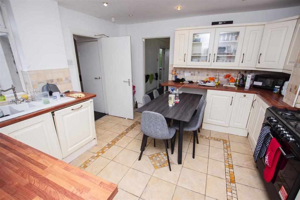 Flat Pershore Road in Birmingham