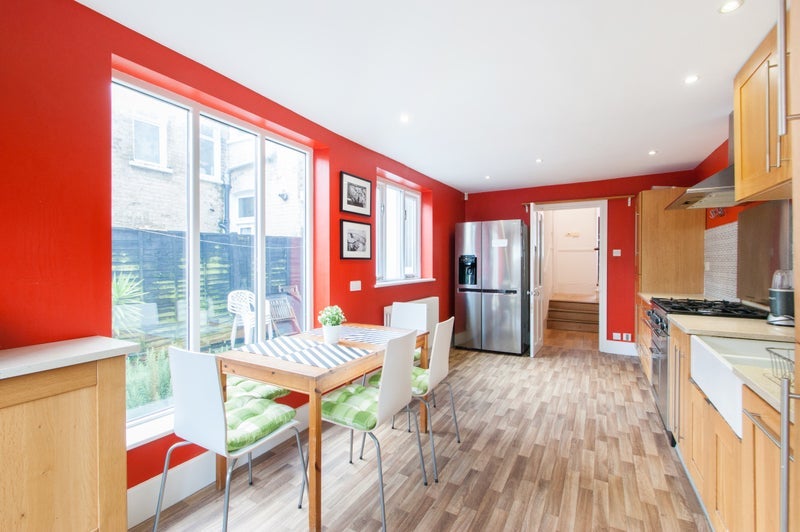Room Cowper Road in Greater London
