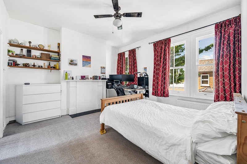 Room Cowper Road in Greater London