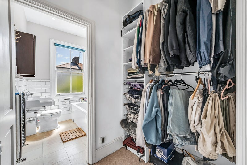 Room Cowper Road in Greater London