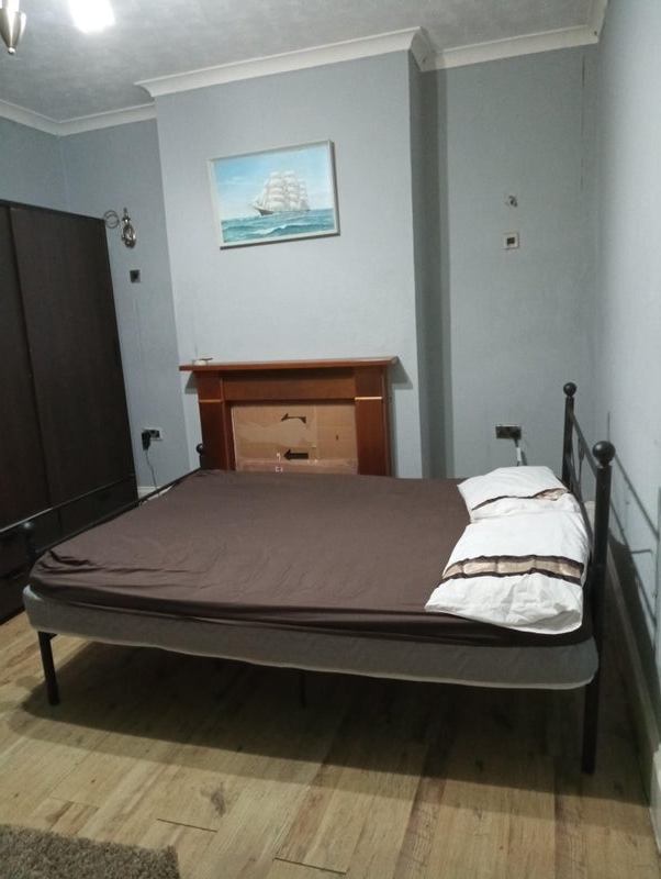 Room Edward Street in Farnworth