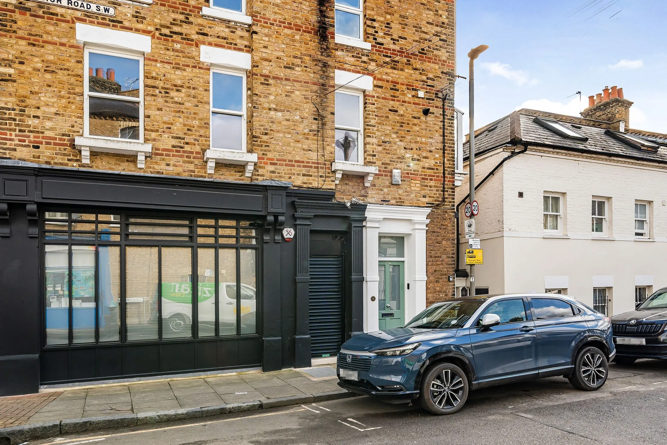 Flat Gwalior Road in Greater London