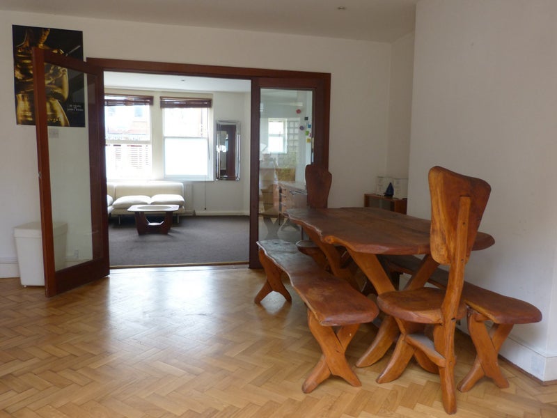 Flat Adelaide Grove in Greater London