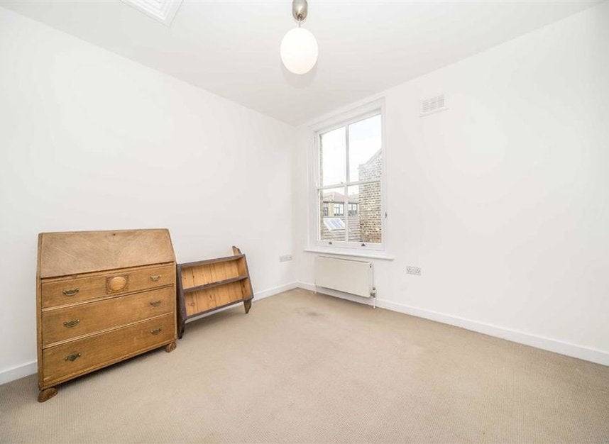 House Canrobert Street in Greater London