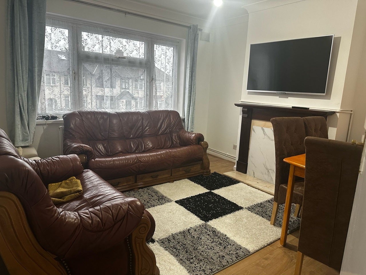 Room Barley Lane in Greater London