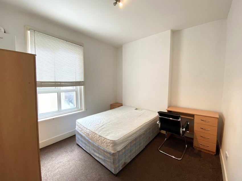 Flat Duisburg Way in Portsmouth