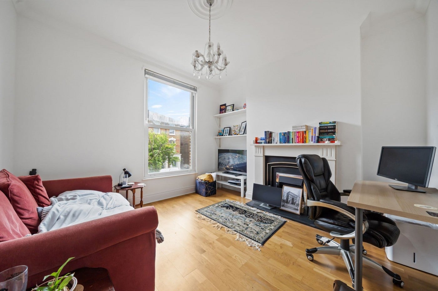 Flat Wilberforce Road in Greater London