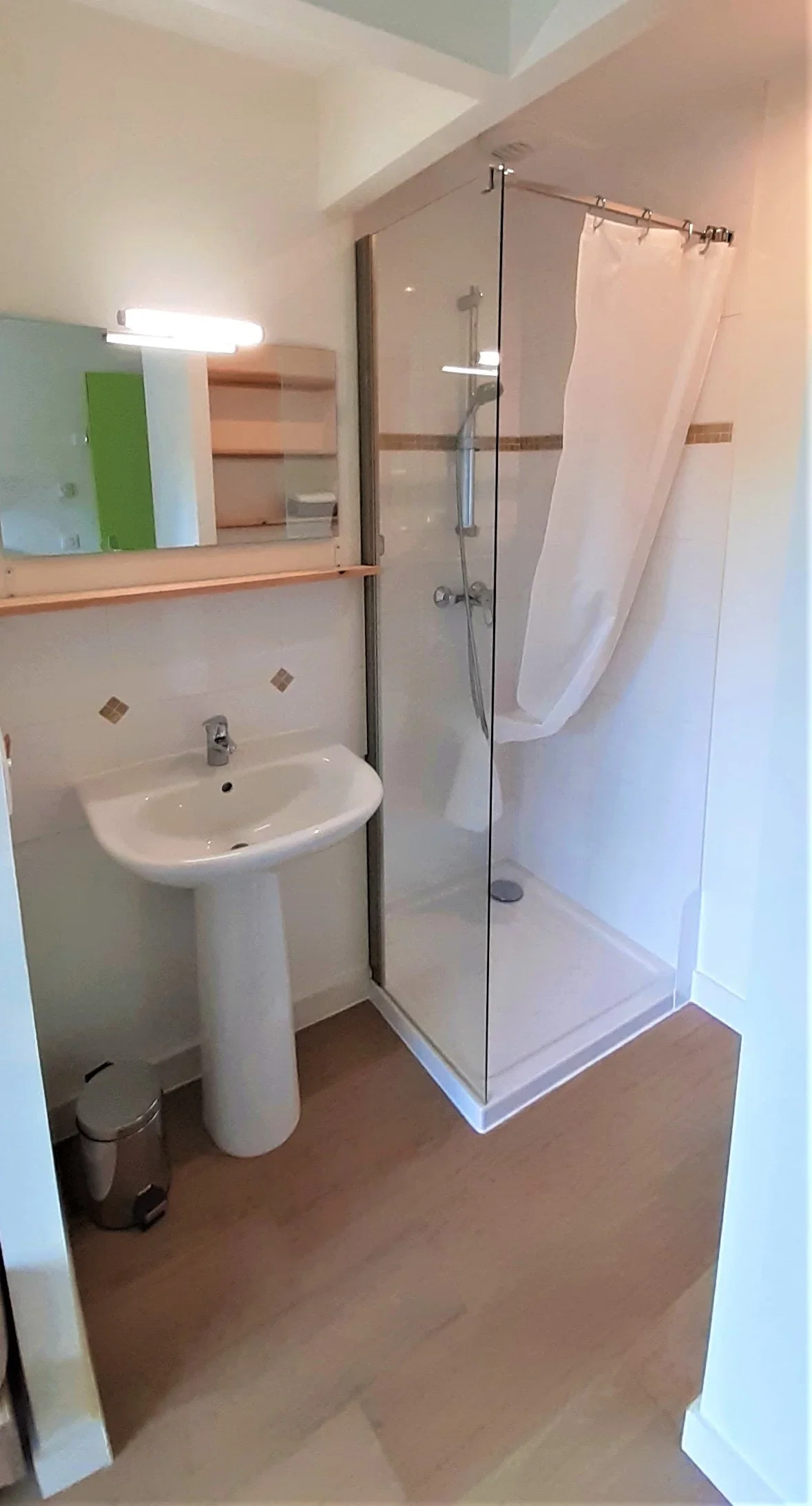Flat Rue Ernest Renan in Pessac