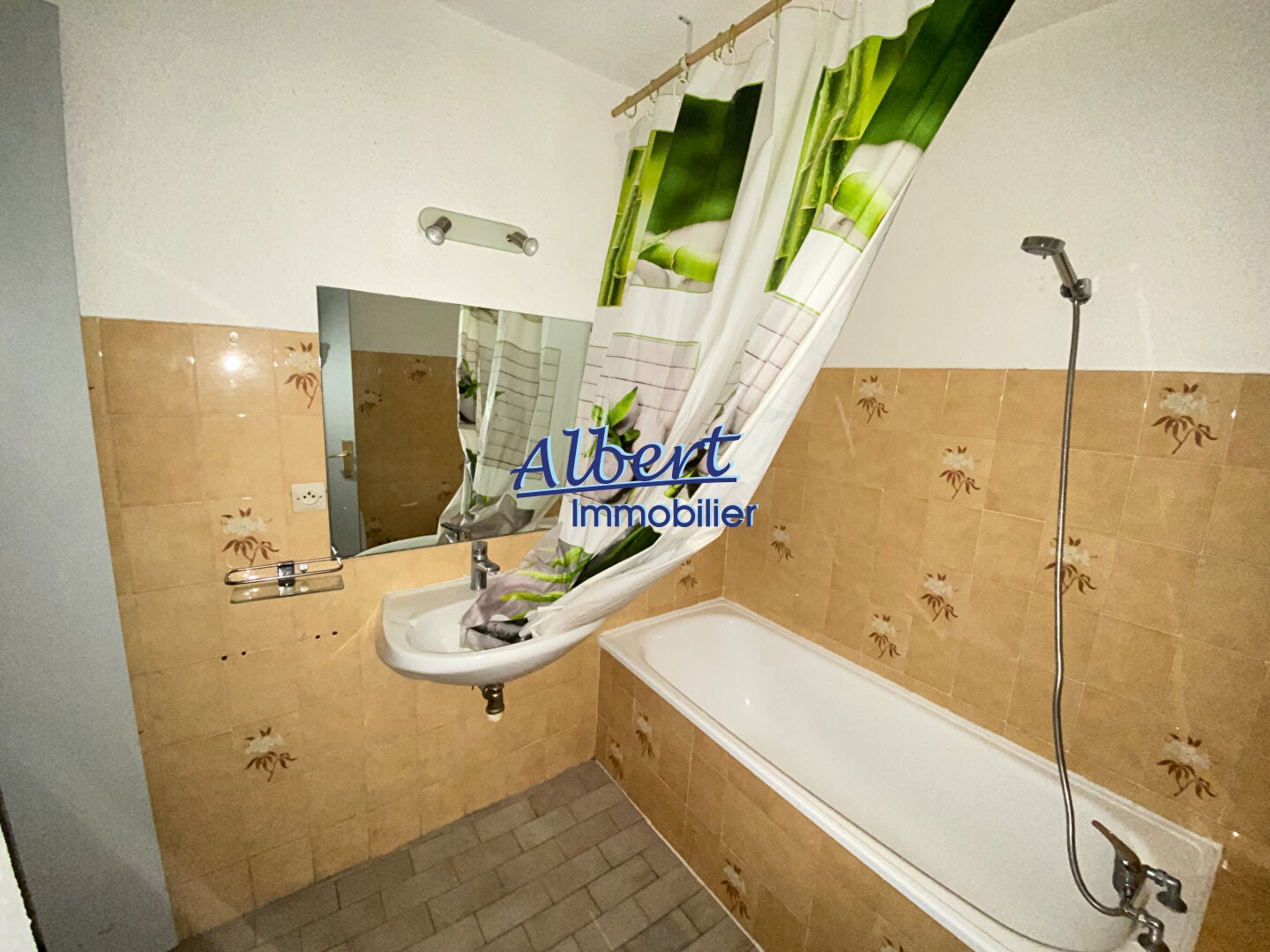 Flat Rue Marceau in Ollioules