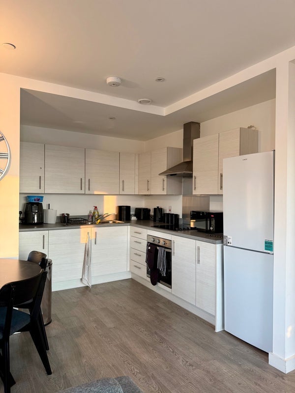 Room North Wharf Road in City of Westminster