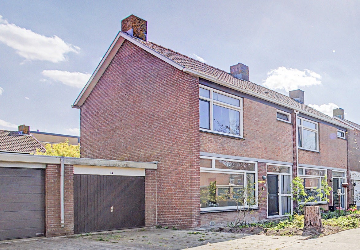 Huis Rossinistraat 11 in Terneuzen