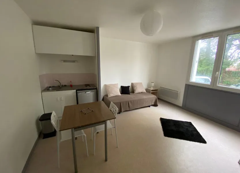 Chambre Rue Eugéne Le Roy à Limoges