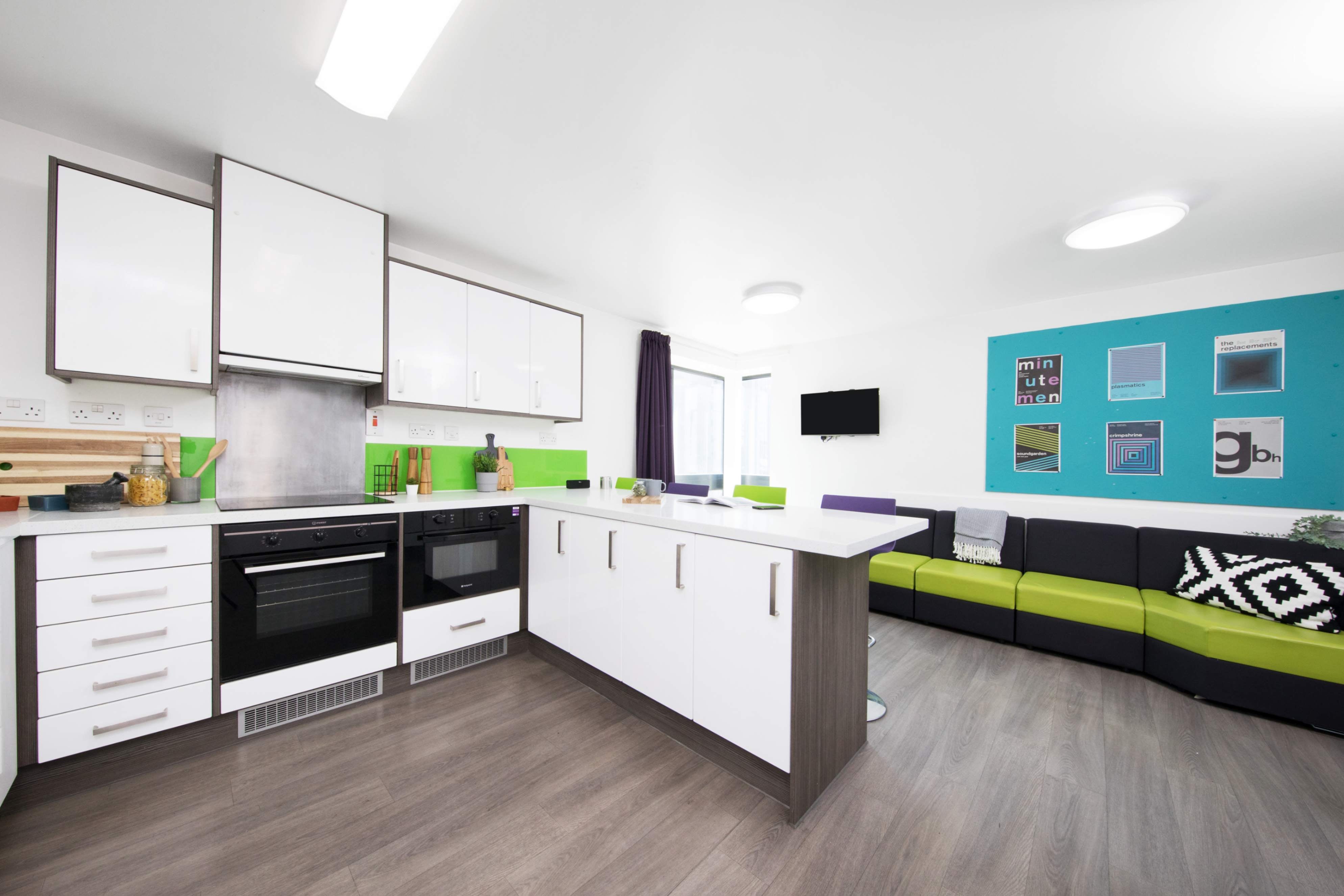 Flat Prescot Street in Liverpool
