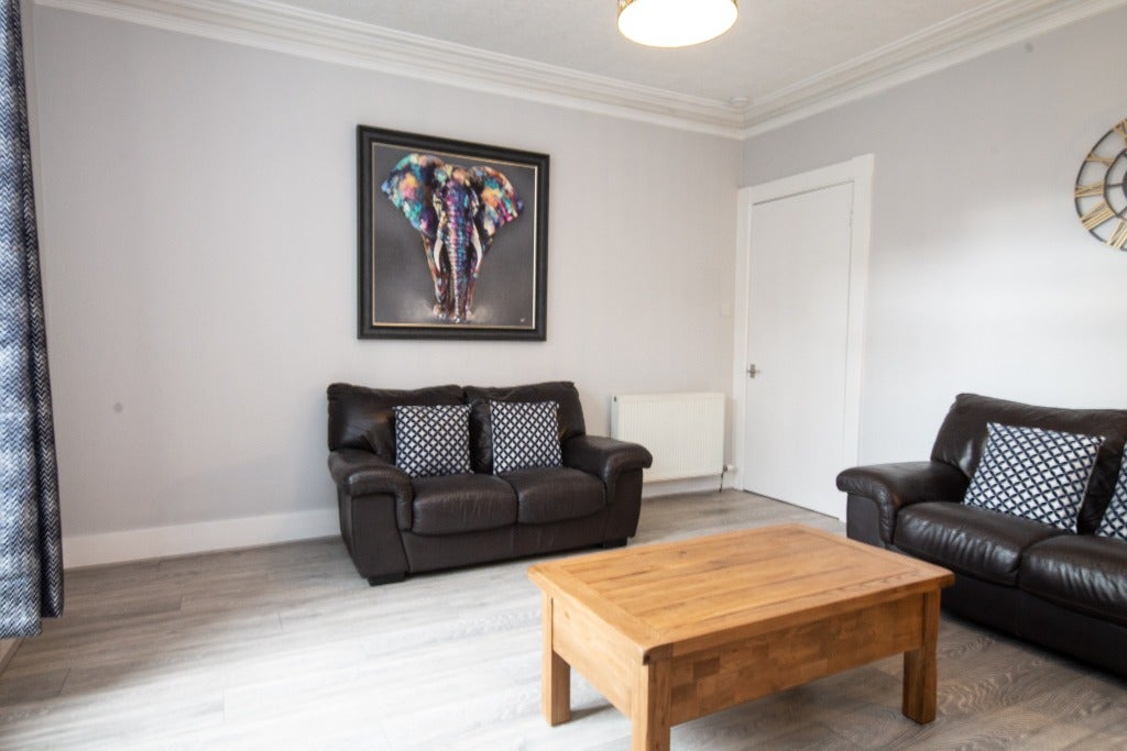 Flat Holburn Street in Aberdeen City