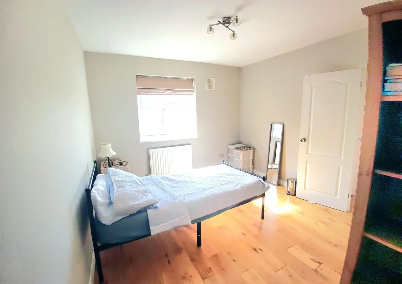 Room Dorset Gardens in Greater London
