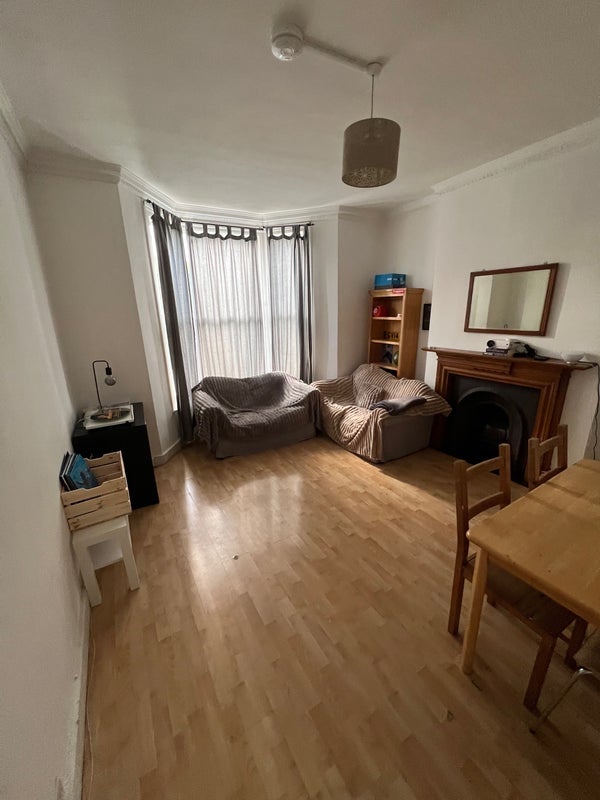 Room Marquis Road in Greater London